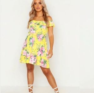 NWT Tropical off the shoulder dress
